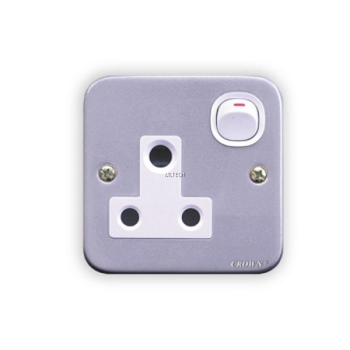 Metal Clad Sockets 15A Switch Socket Outlet